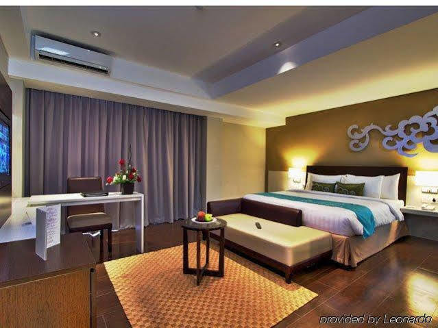 Soll Marina Hotel&Conference Center Bangka Pangkal Pinang Exterior foto